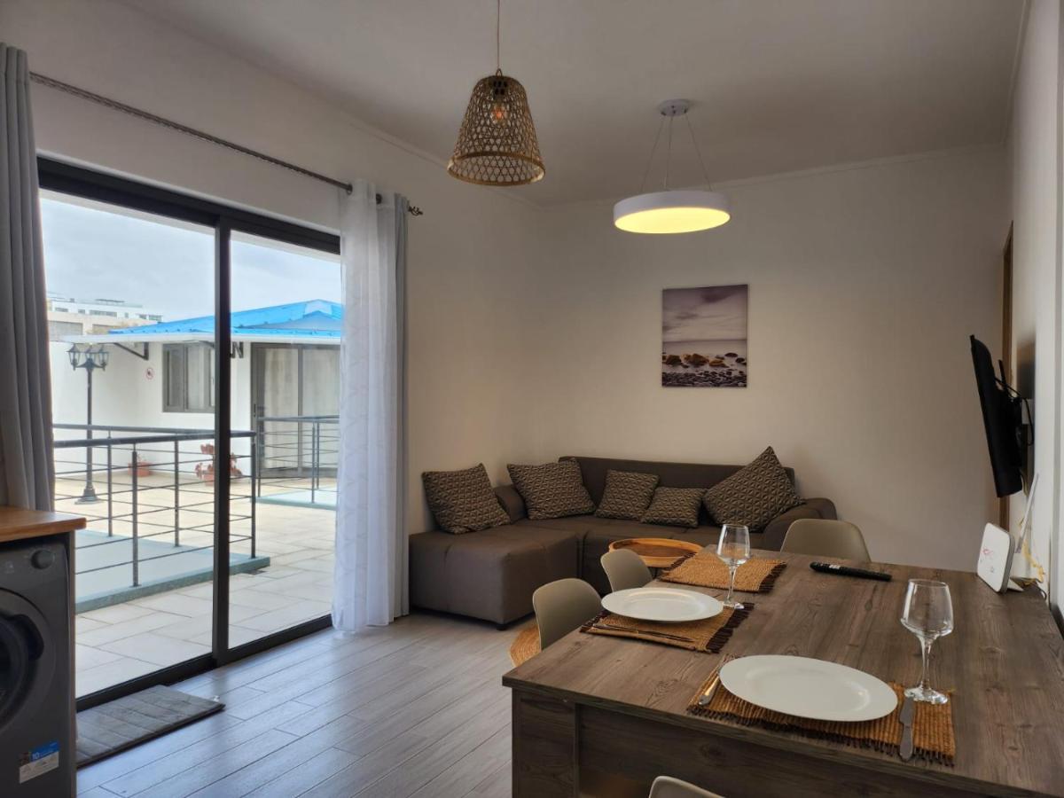Appart T2 Piscine Et Fitness Grand Baie Extérieur photo